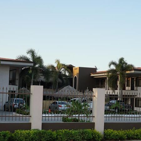 Hotel Colono Beach Coco Luaran gambar